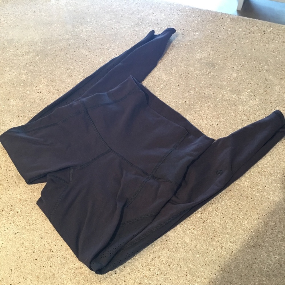 Lululemon Laser Cut Wunder Under High Rise Legging